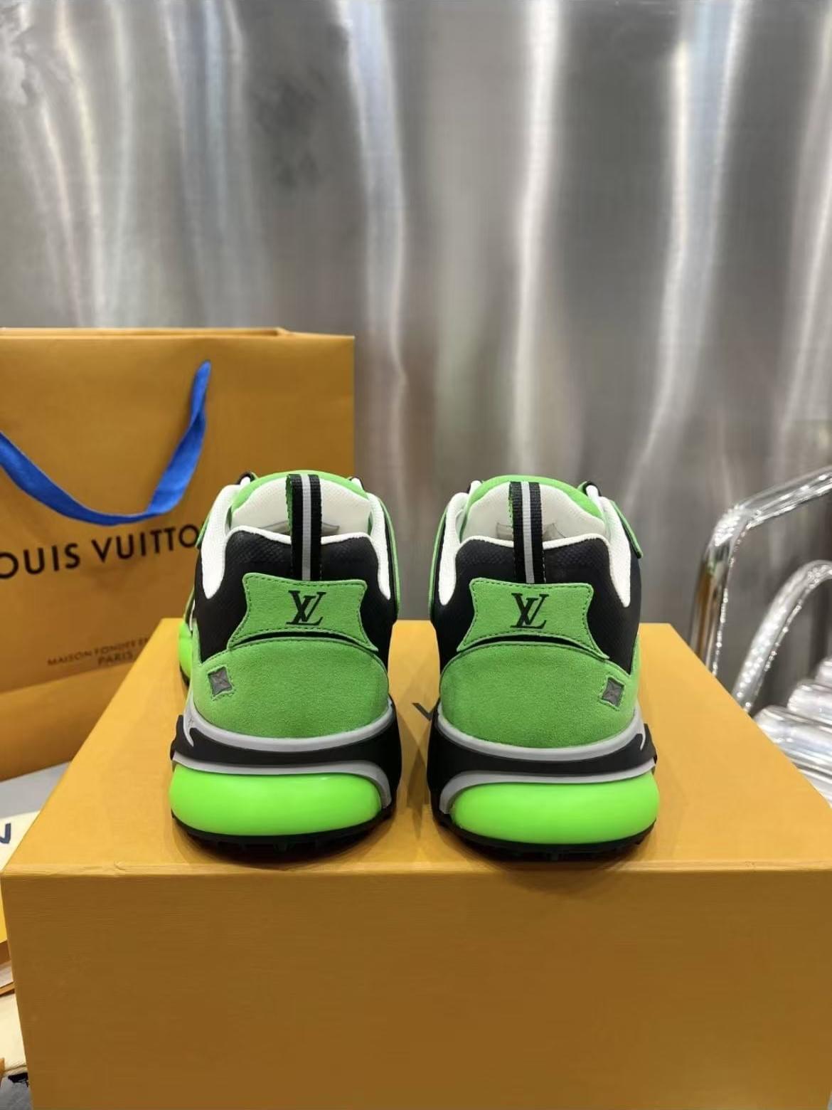 LOUIS VUITTON  Trail/Runner Tatic/Millenium/Discovery [28 Colorways]