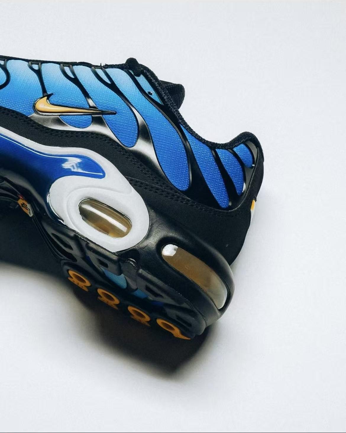 Nike Air Max Plus [28 Colorways]