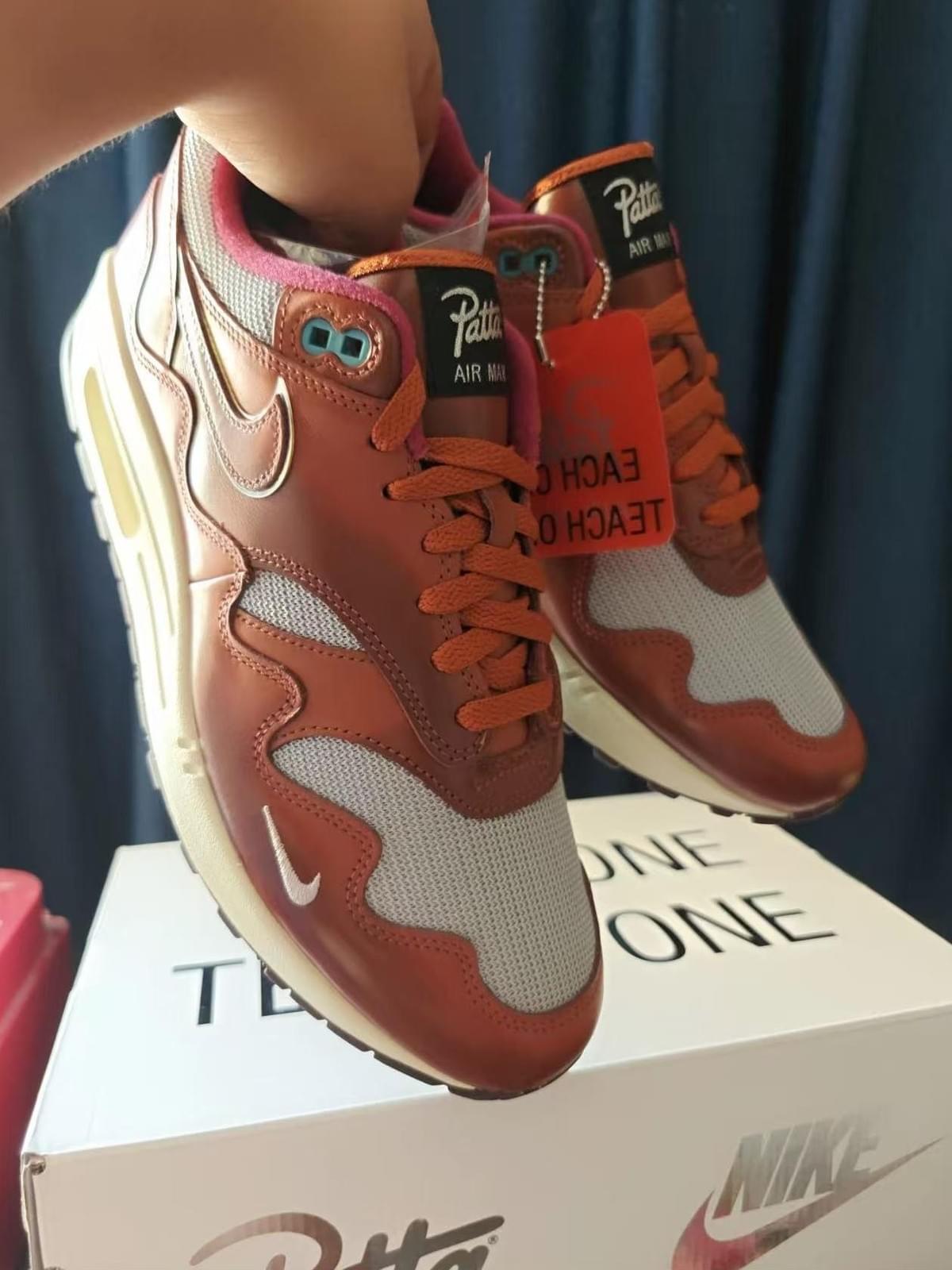 Patta x  Nike Air Max 1 Dark Russet