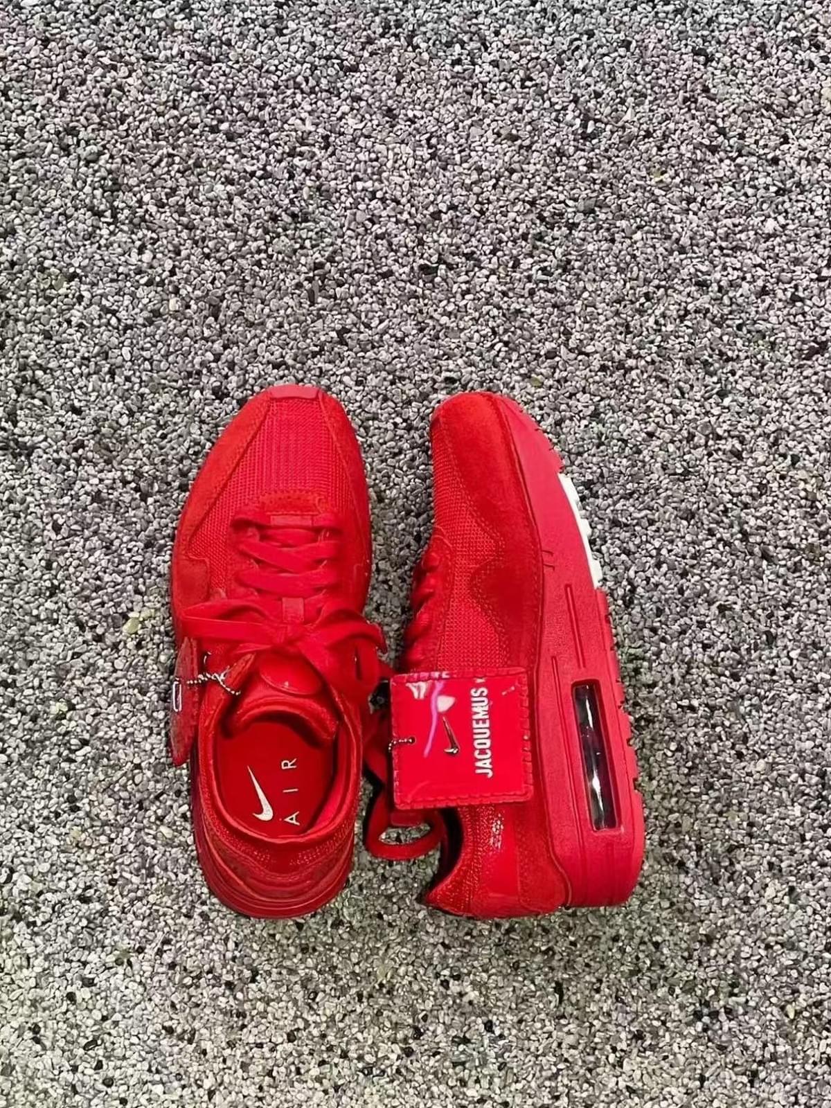Jacquemus x  Nike Air Max 1 '86