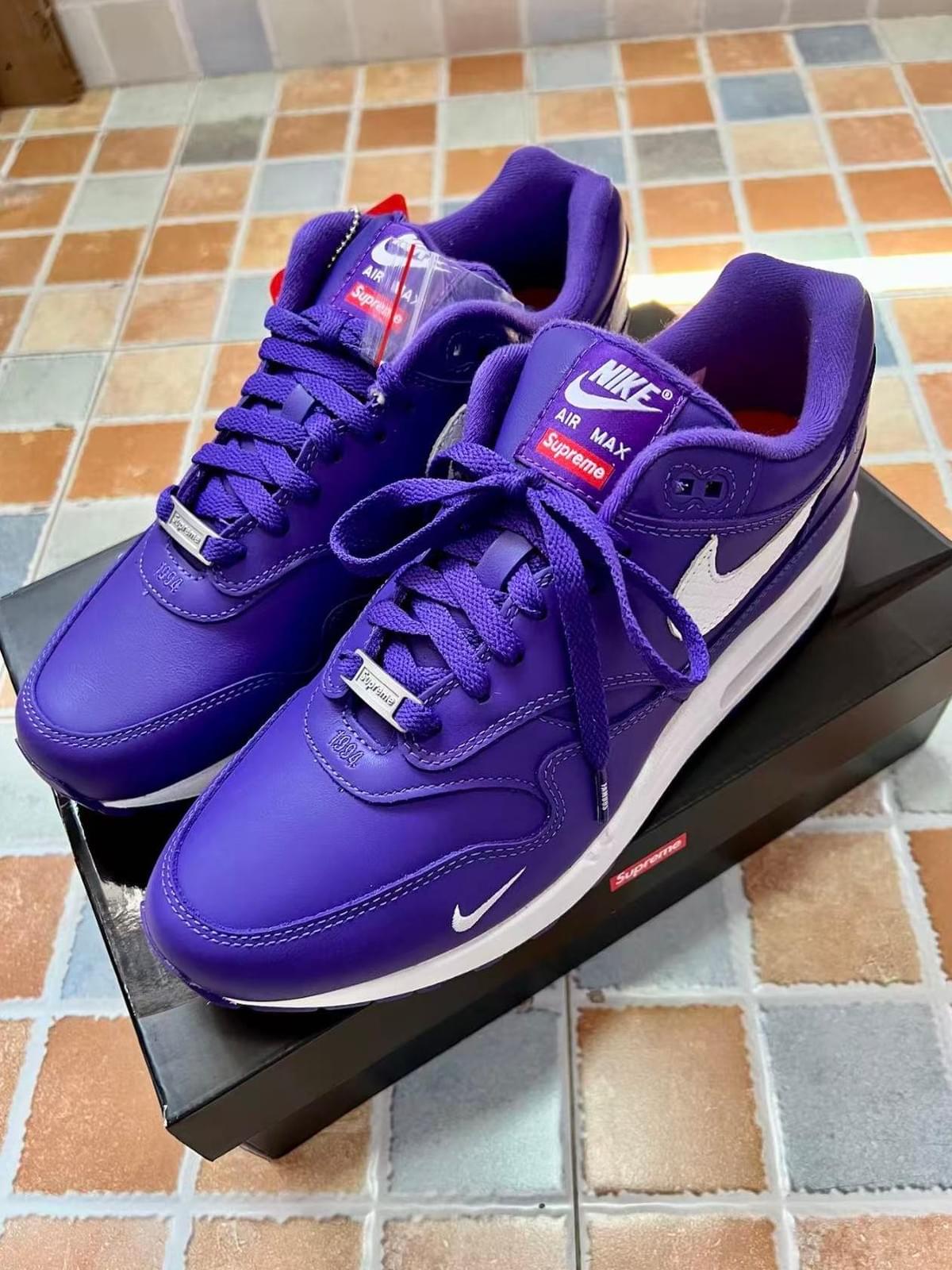 Supreme x  Nike Air Max 1 '87“Varsity Purple