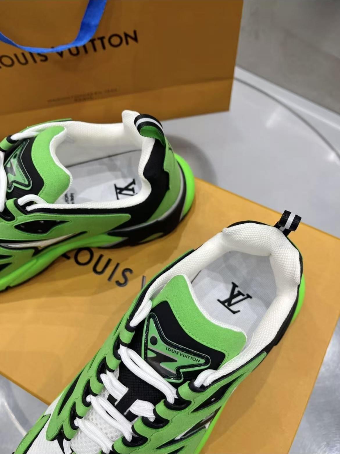 LOUIS VUITTON  Trail/Runner Tatic/Millenium/Discovery [28 Colorways]