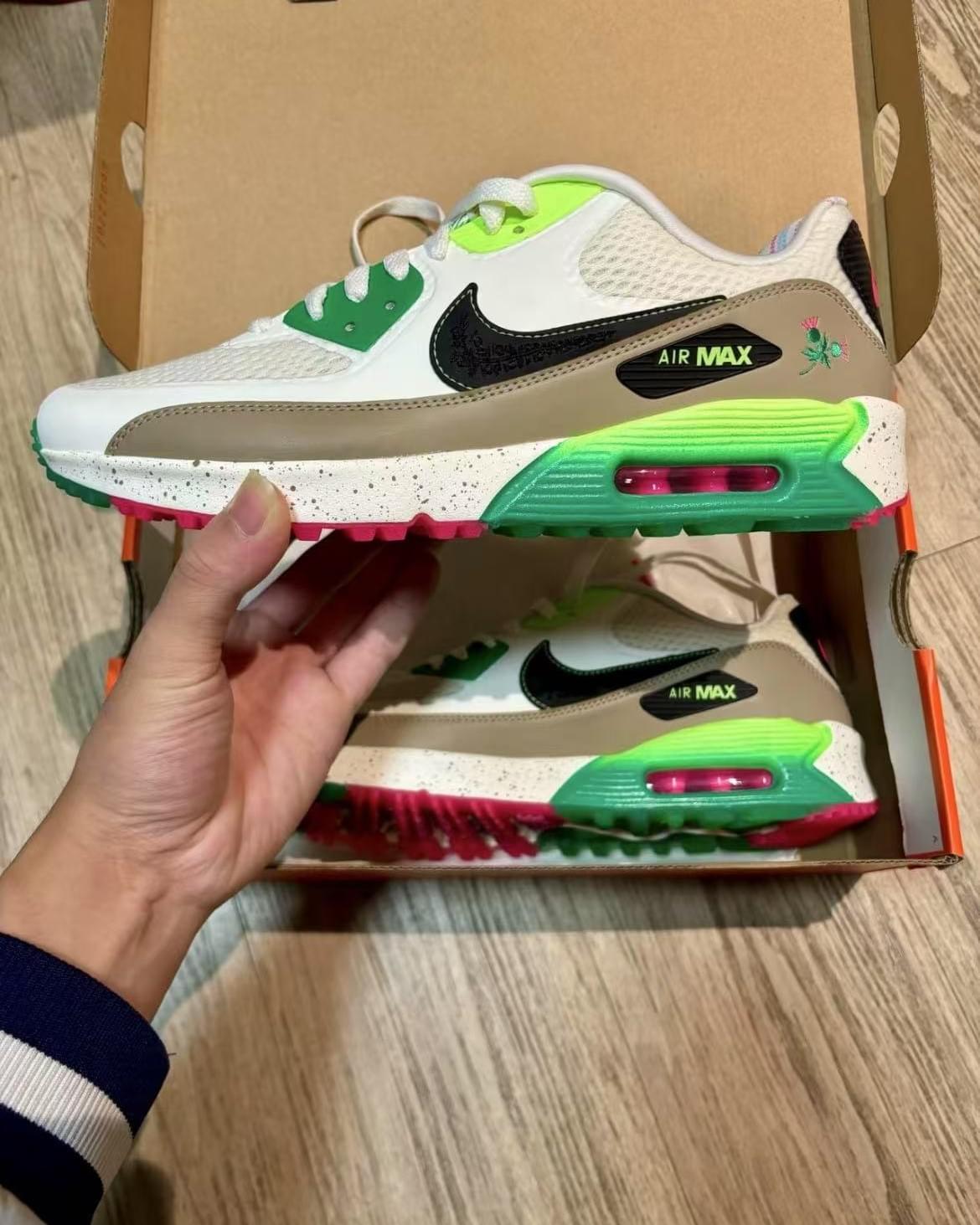 Nike Air Max 90  [28 Colorways]