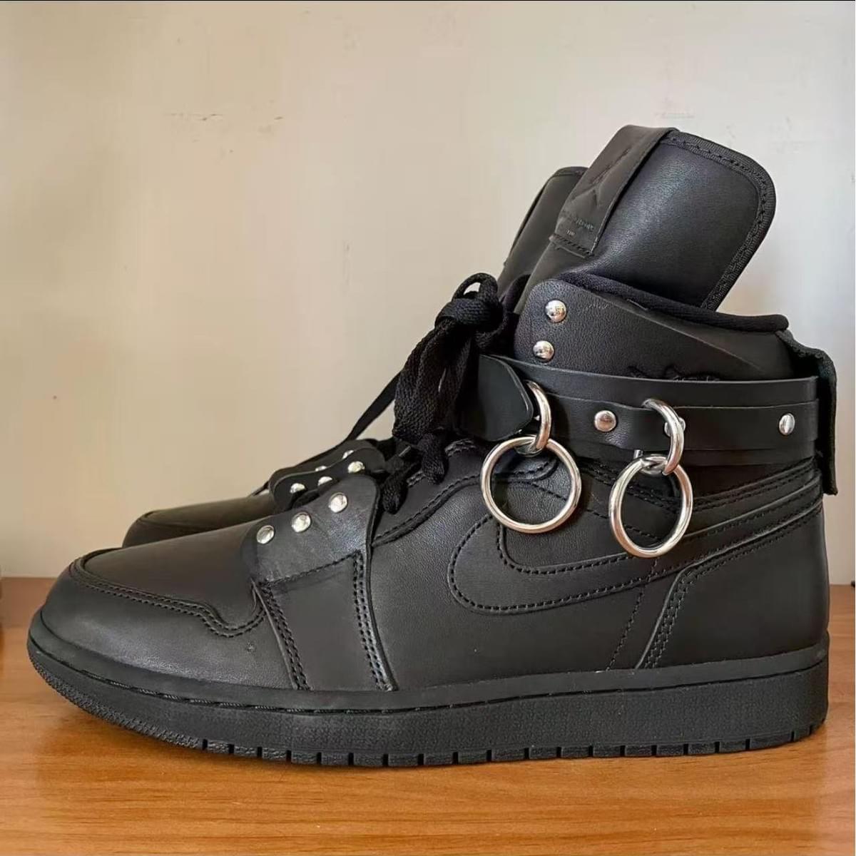 COMME DES GARCONS SHIRT x Jordan Air Jordan 1 Homme Plus