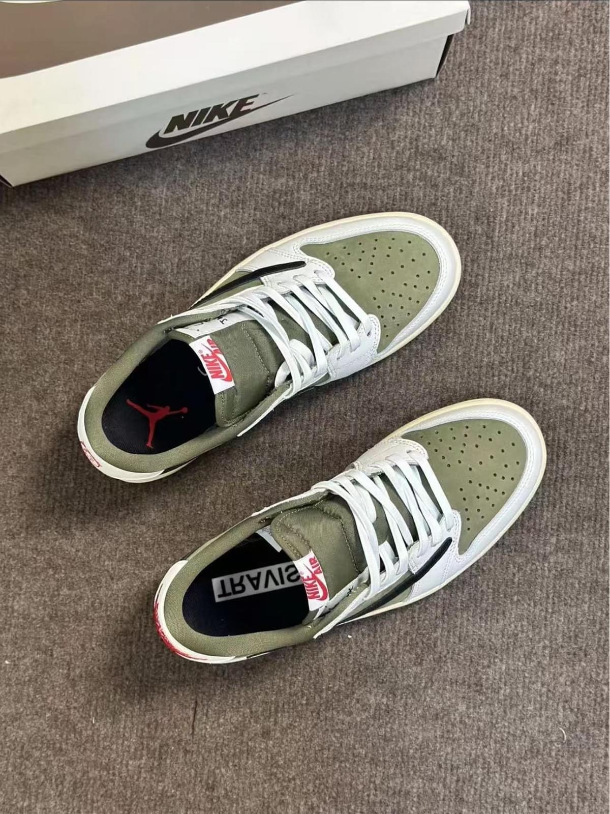 Travis Scott x Jordan Air Jordan 1 8.0 Low OG 