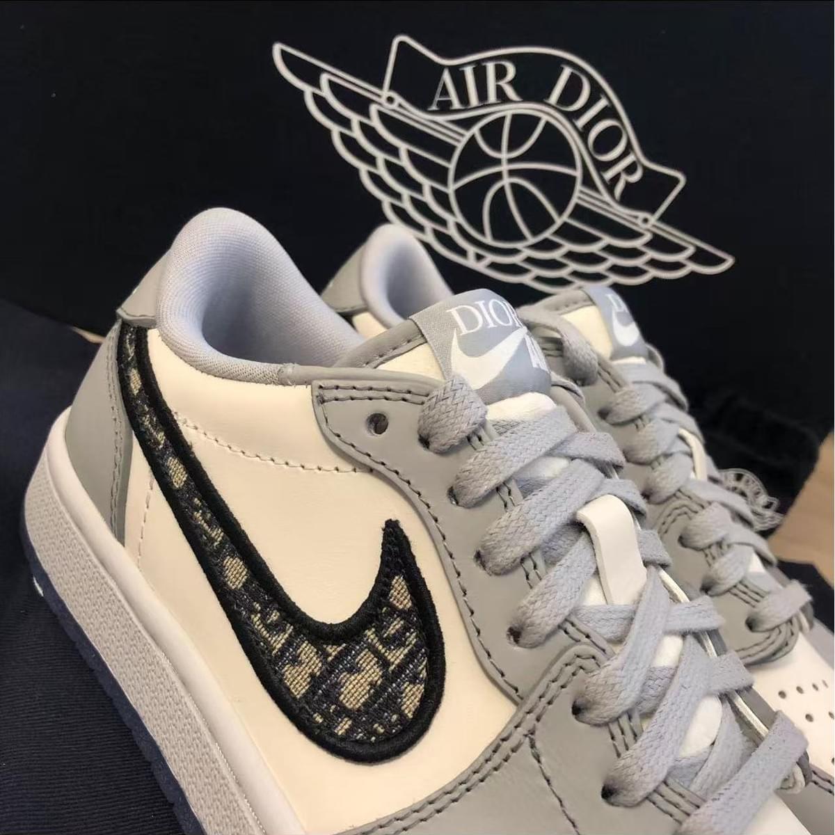 DIOR x Jordan Air Jordan 1 High Og 'White Wolf Grey'  1