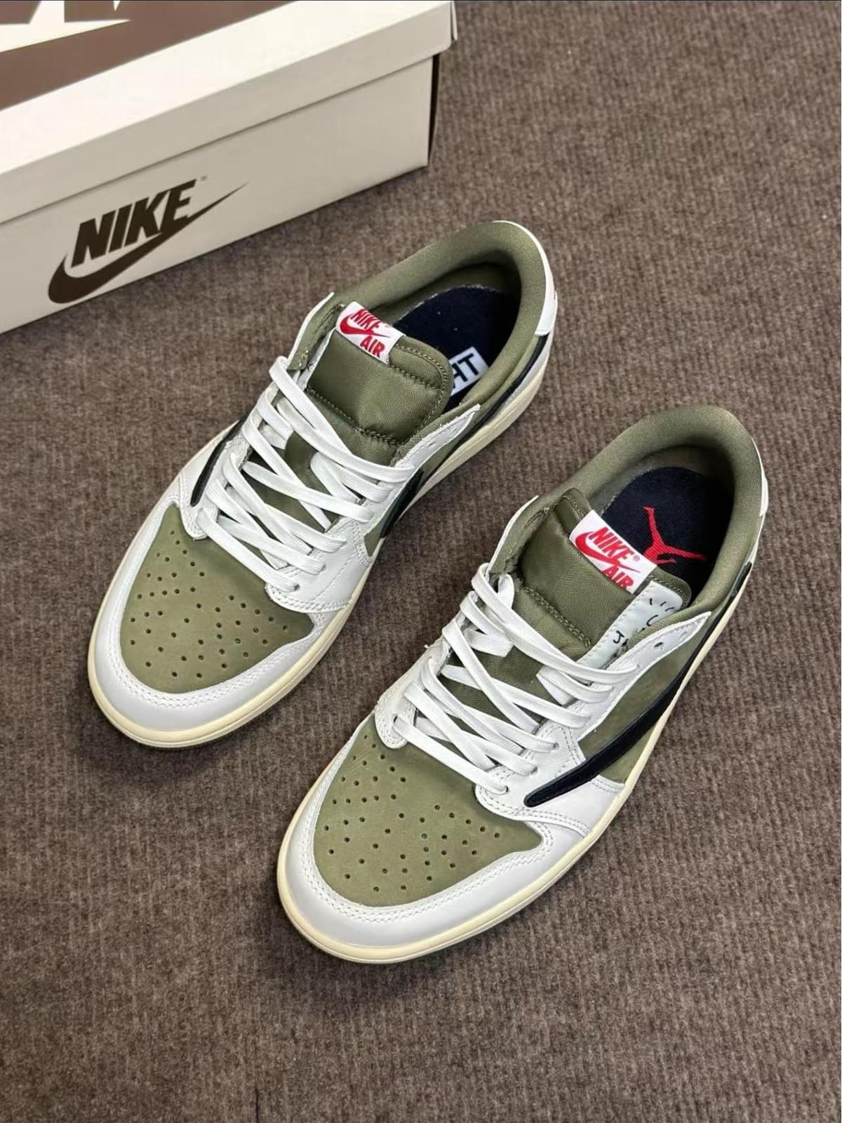 Travis Scott x Jordan Air Jordan 1 8.0 Low OG 