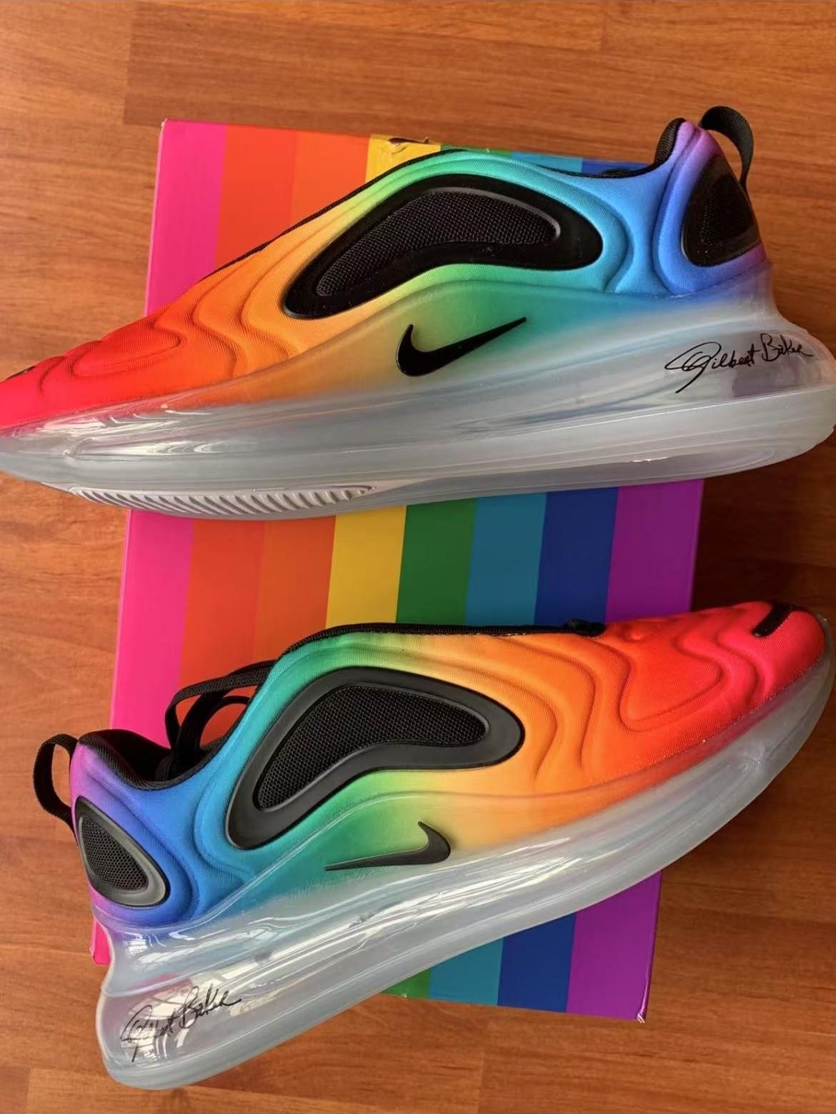Nike Air Max 720  [21 Colorways]
