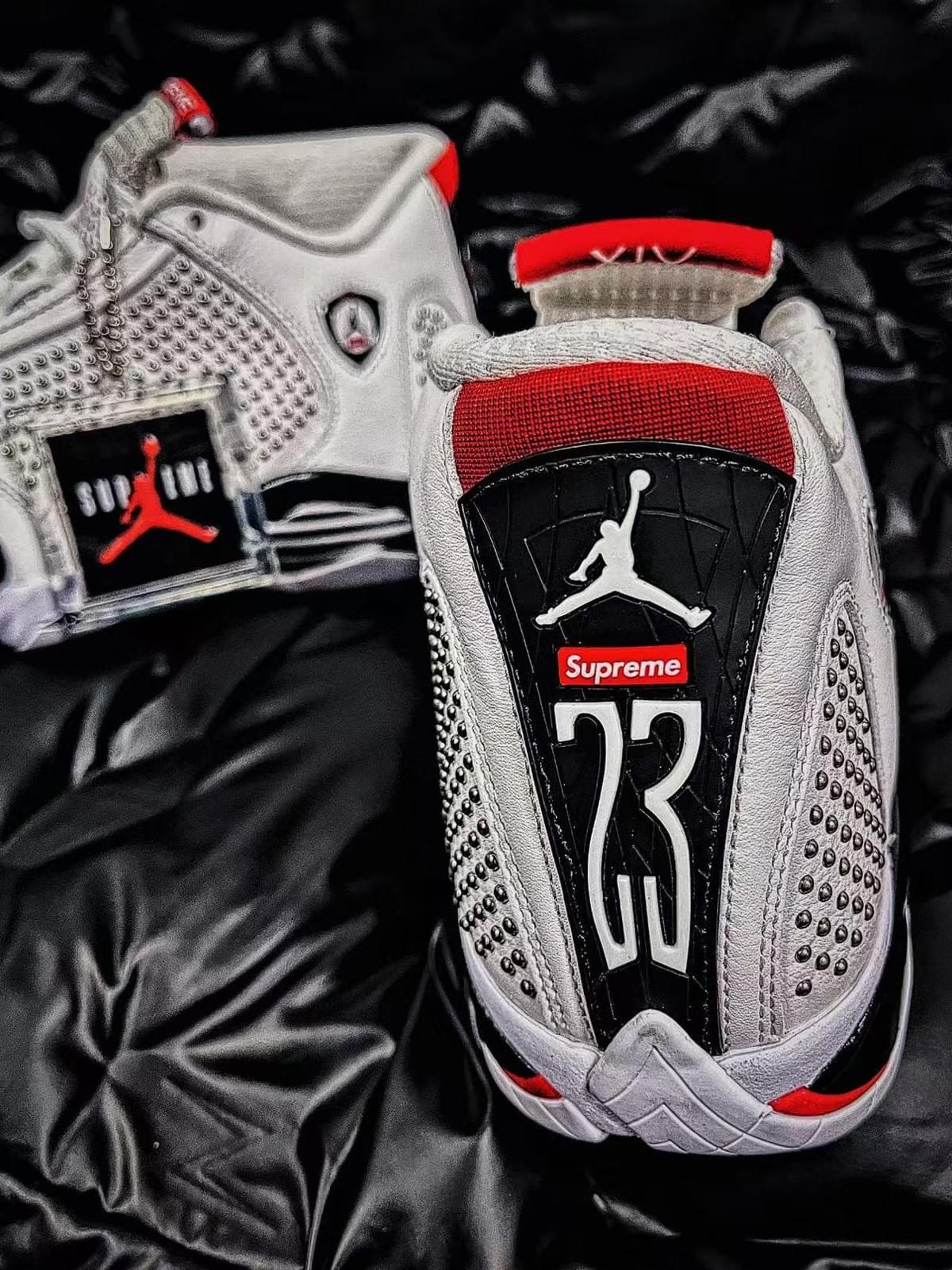 Supreme x Jordan Air Jordan 14