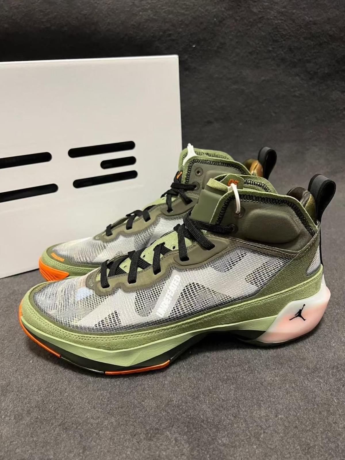 UNDEFEATED x Jordan Air Jordan 37