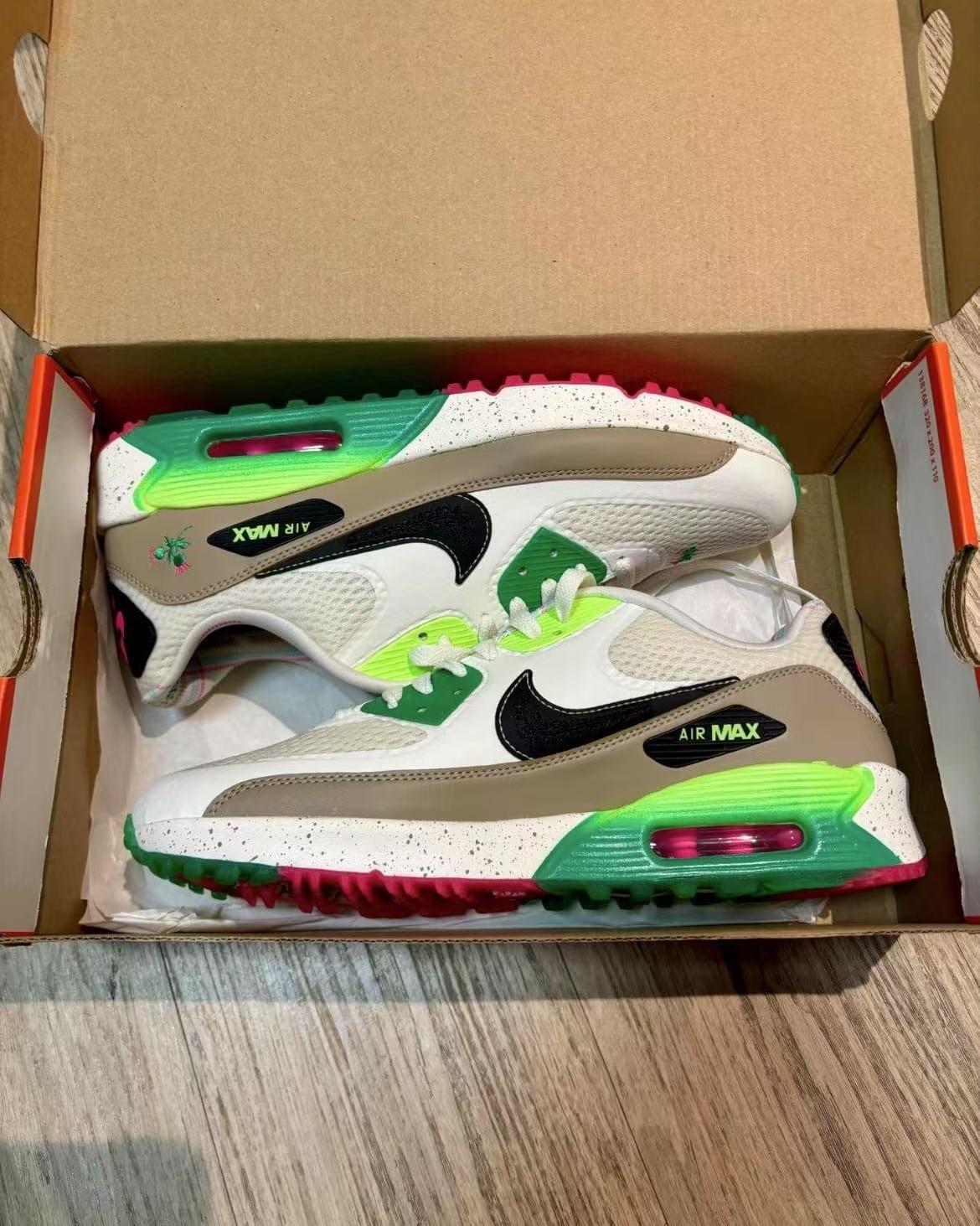 Nike Air Max 90  [28 Colorways]
