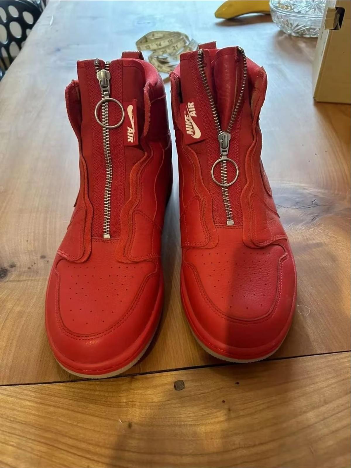 VOGUE x Jordan Air Jordan 1 High Zip 