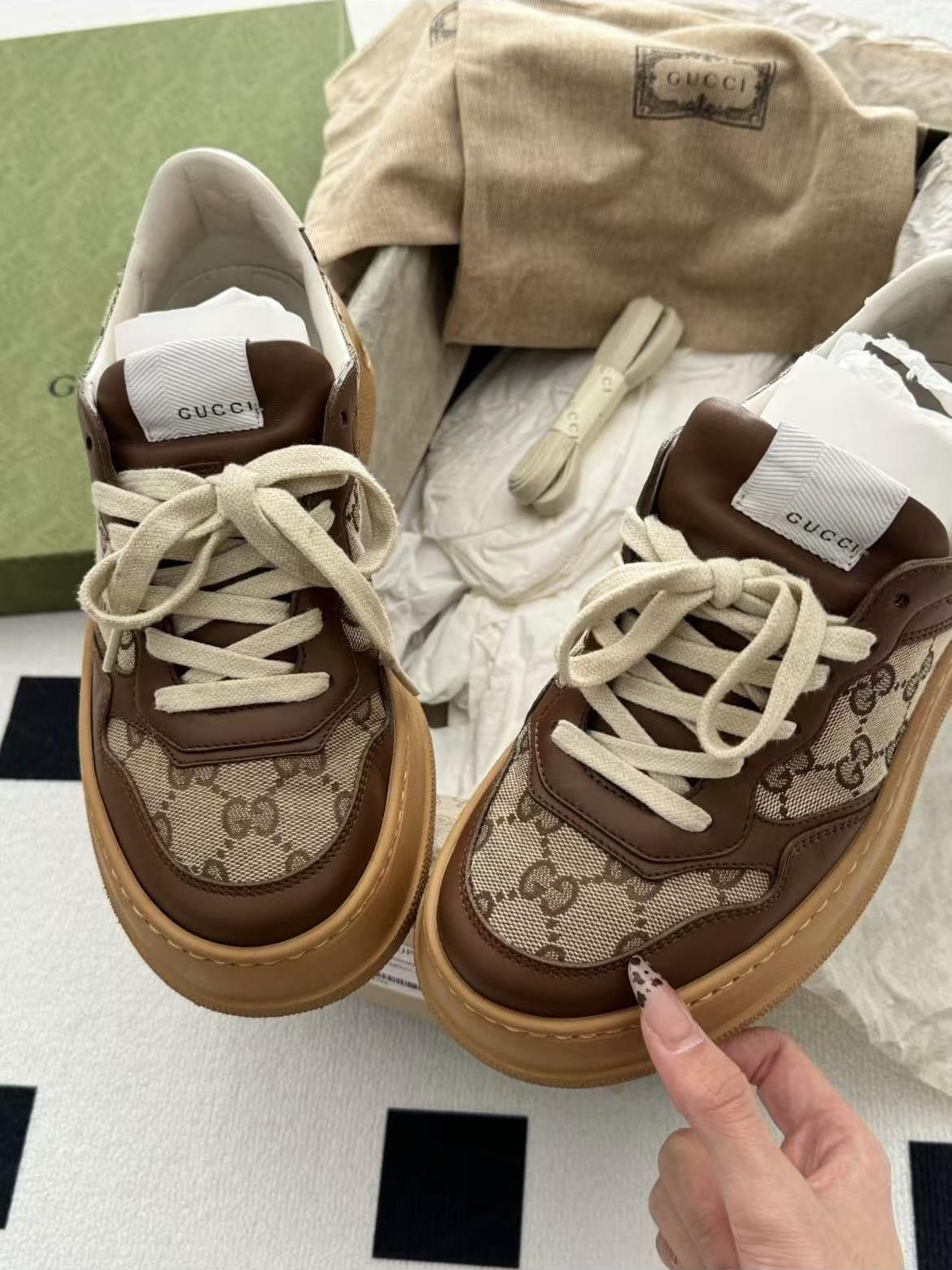 GUCCI Chunky B [21 Colorways]