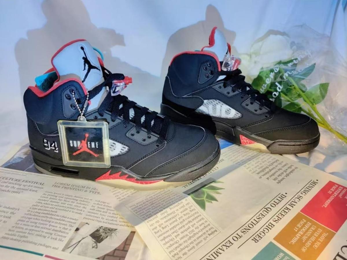 Supreme x Jordan Air Jordan 5 Retro Black