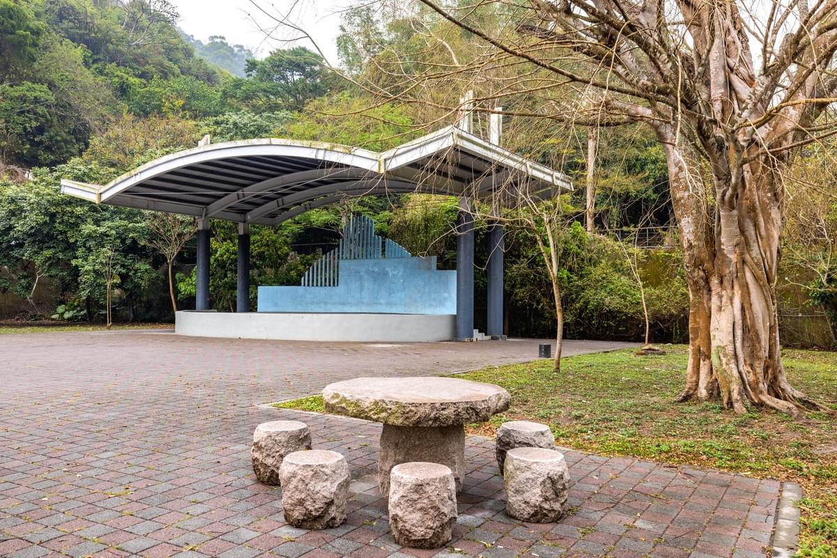 二水豐柏廣場司令台
