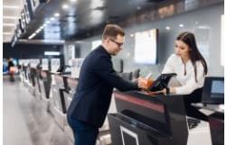 Our logistics solutions are tailored for the luxury market, providing secure and timely delivery of your items. Reliable Transportation Our Services 奢侈品採購與運輸行業11年 
不要有關於買賣的產品