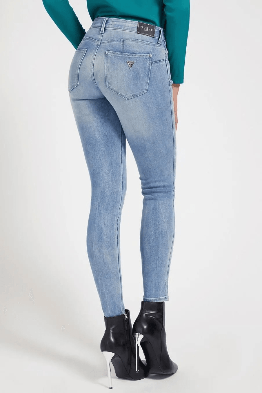 Guess Jean extensible 5 poches bleu clair pour femme