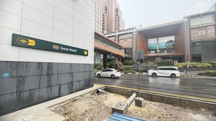 Great World MRT Station TE15 near River Modern condominium in River Valley, Singapore.