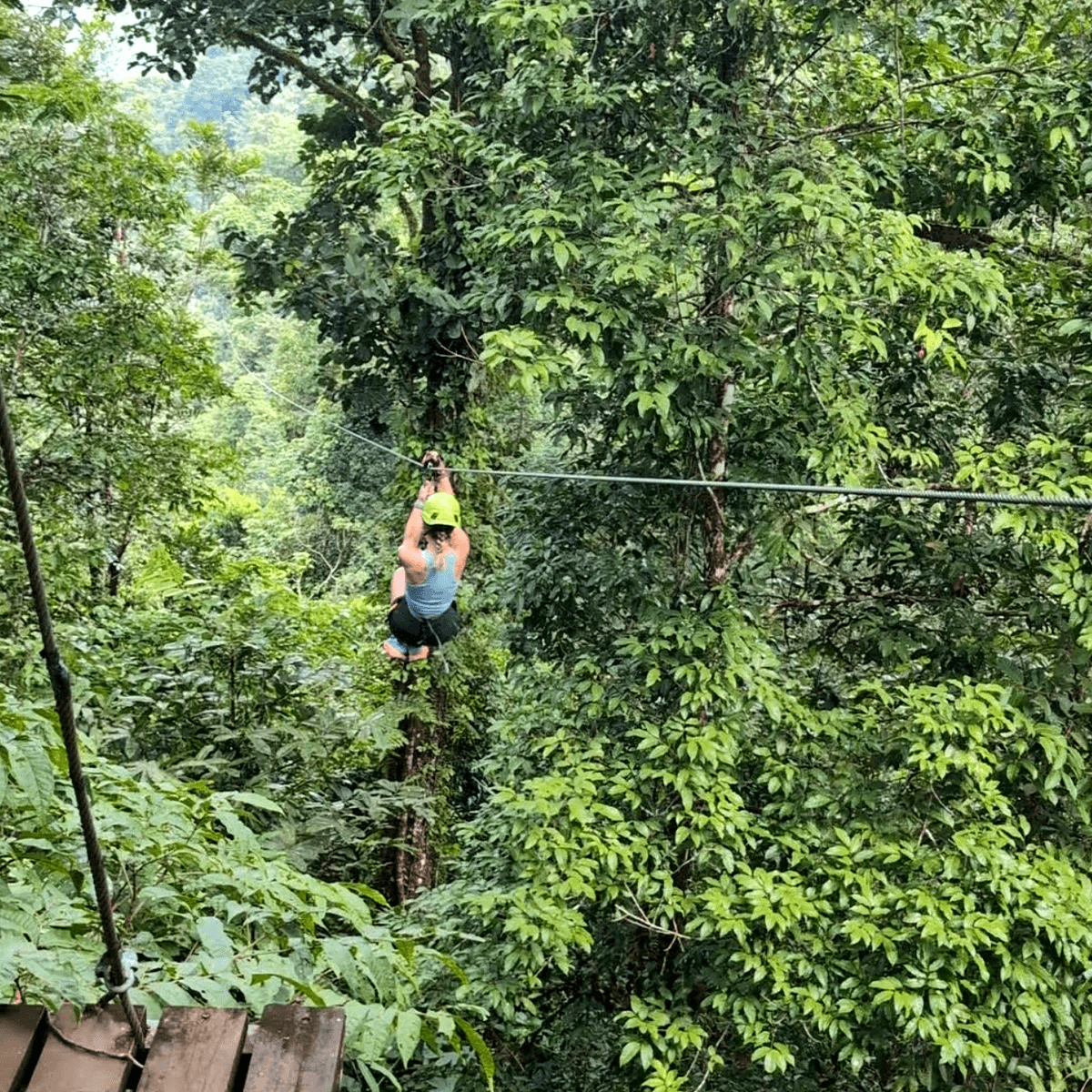 Nauyaca Waterfall Nature Park , Costa Rica