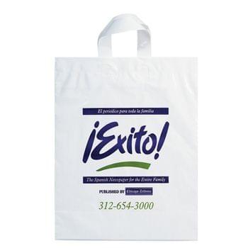 Soft-loop handle plastic bag supplier in Malaysia producing reusable carrier bags with custom printing for retail and boutique stores.