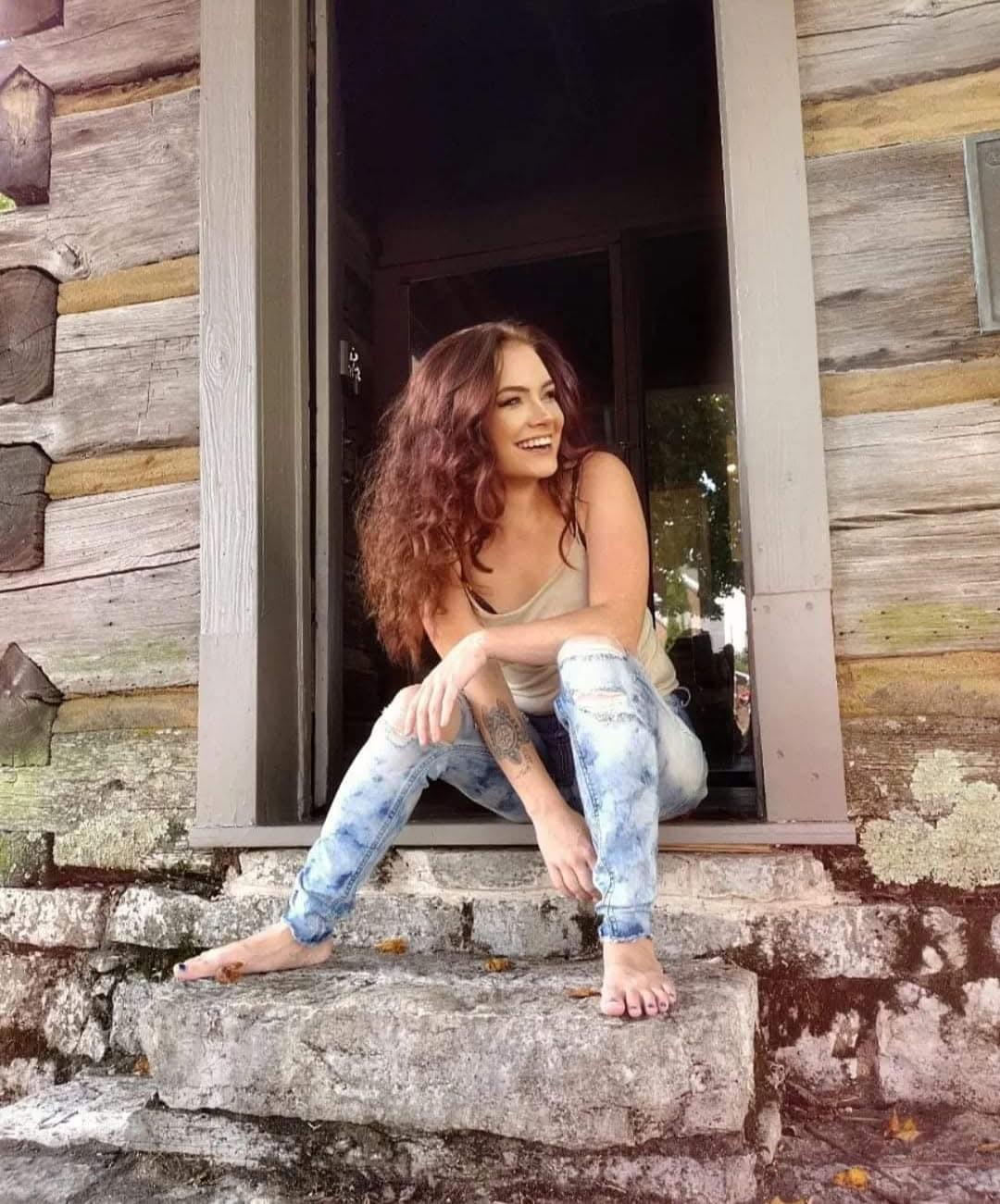 At Berndt Automotive, we understand that your time is valuable. That’s why we bring expert automotive repairs and maintenance services directly to your location, whether it's your home or office. Our highly skilled technicians are equipped to handle a wide range of automotive needs, ensuring you receive top-notch service without the inconvenience of traveling to a shop. Revolutionizing Auto Care Auto care that comes to you—wherever you are! Based in Nicholasville, KY, our 100% mobile automotive service brings expert repairs and maintenance straight to your driveway, saving you time and hassle. We’re driven by one mission: total customer satisfaction, every time. Let us keep your ride smooth without ever stepping foot in a shop!