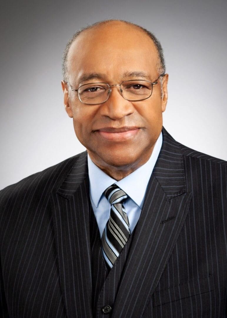 — Jordan Smith “Hard Knocks University transformed my mindset. The blend of discipline and practical execution set me on a new trajectory in my career.” Our community has empowered over 300 individuals to redefine their paths to success Hard Knocks University is home to a new generation of thinkers—individuals who challenge conventional paths, embrace complexity, and pursue excellence through both discipline and execution.