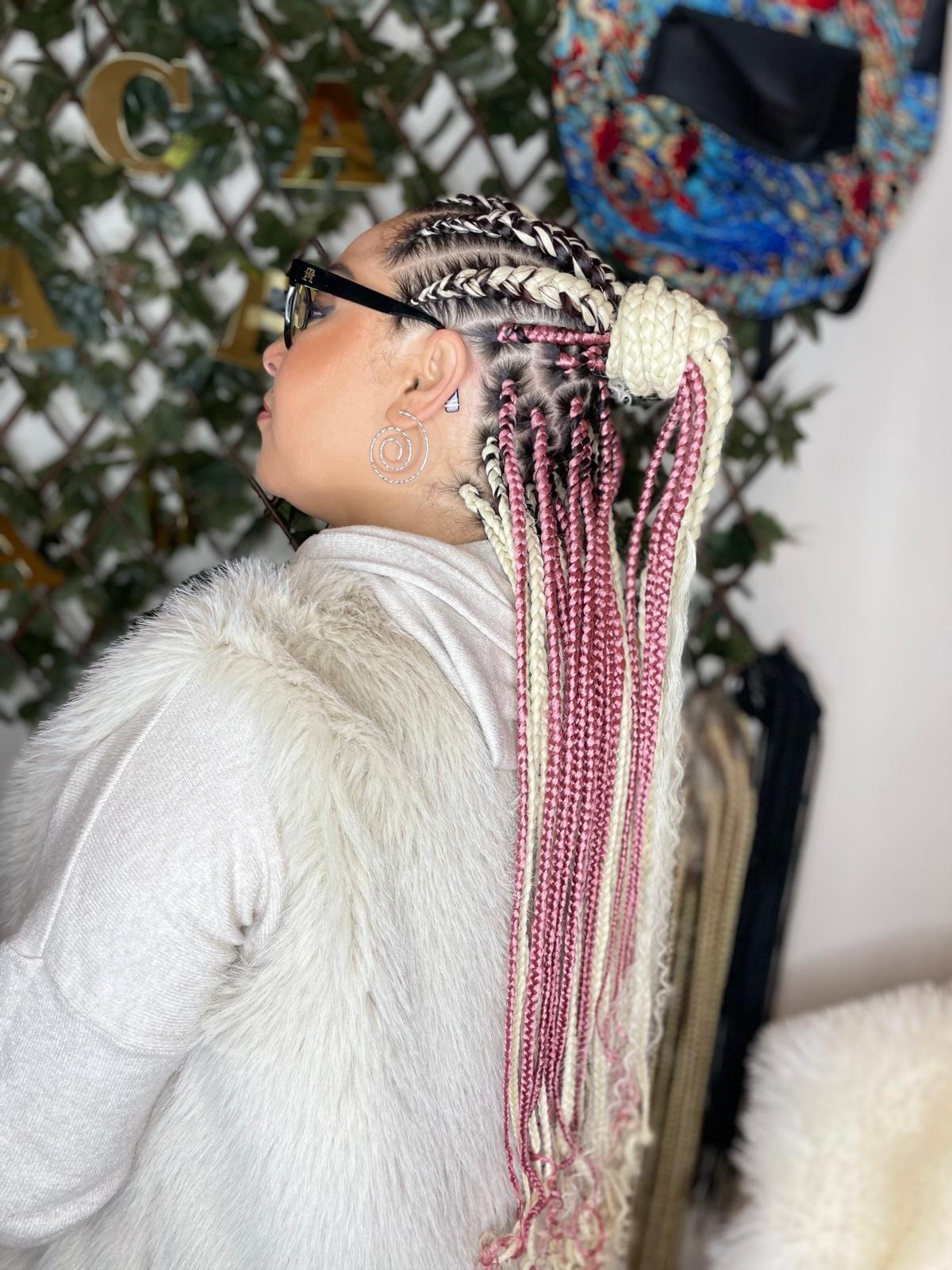 Tresses et nattes collées chignon avec rajout (adulte) à partir de 