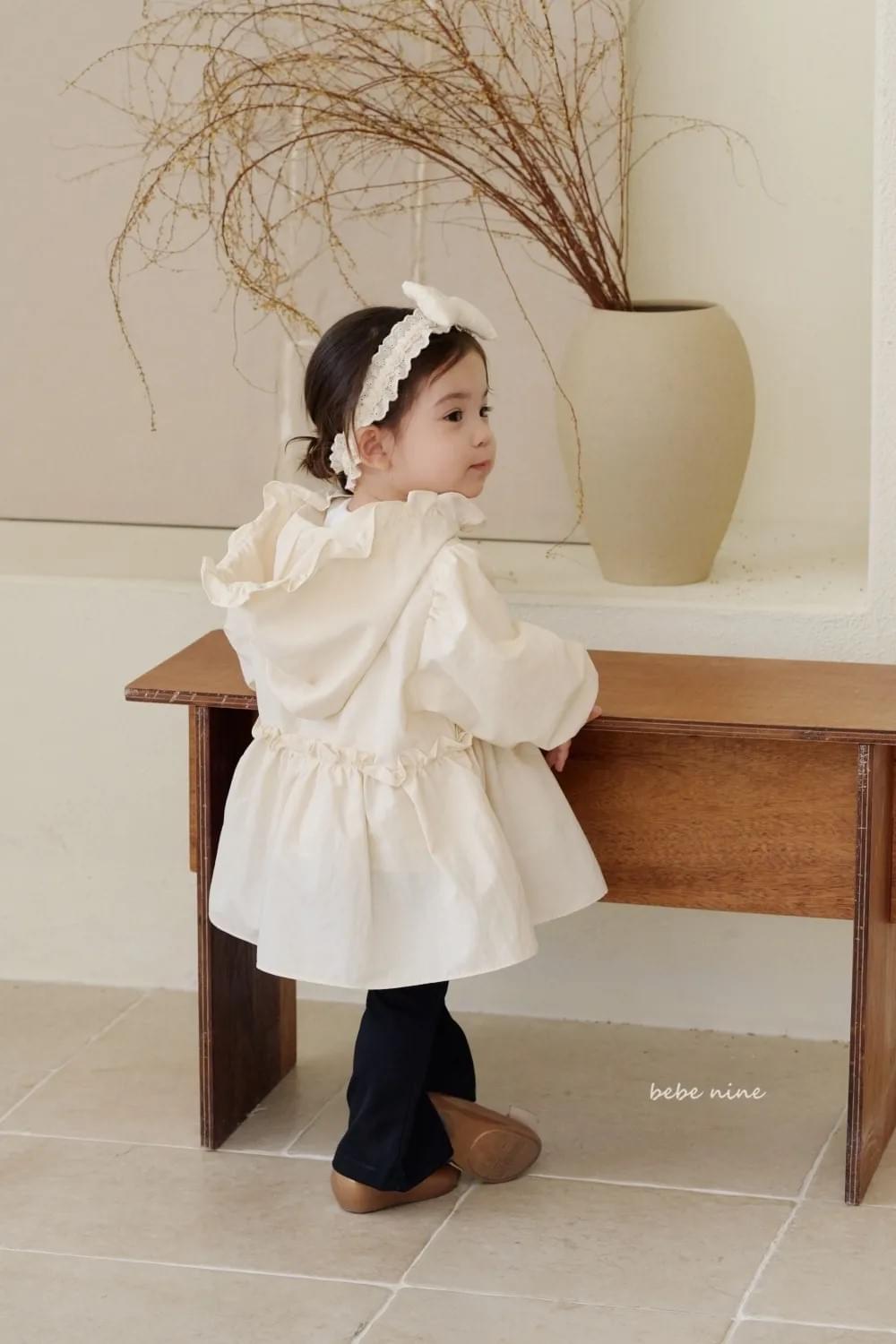 【預購】荷葉連帽外套