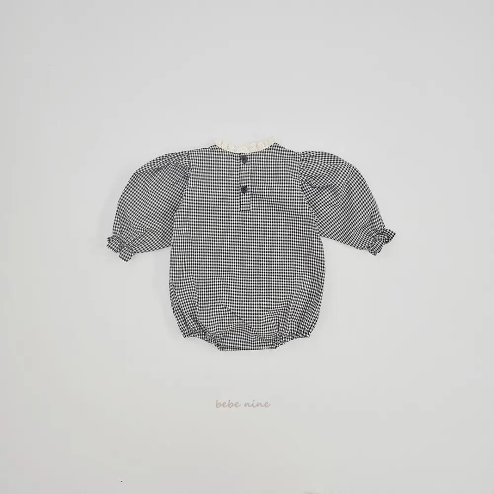 【預購】刺繡雕花包屁衣