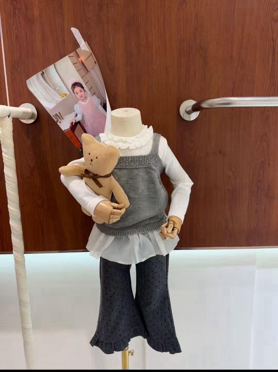 點點喇叭褲套裝