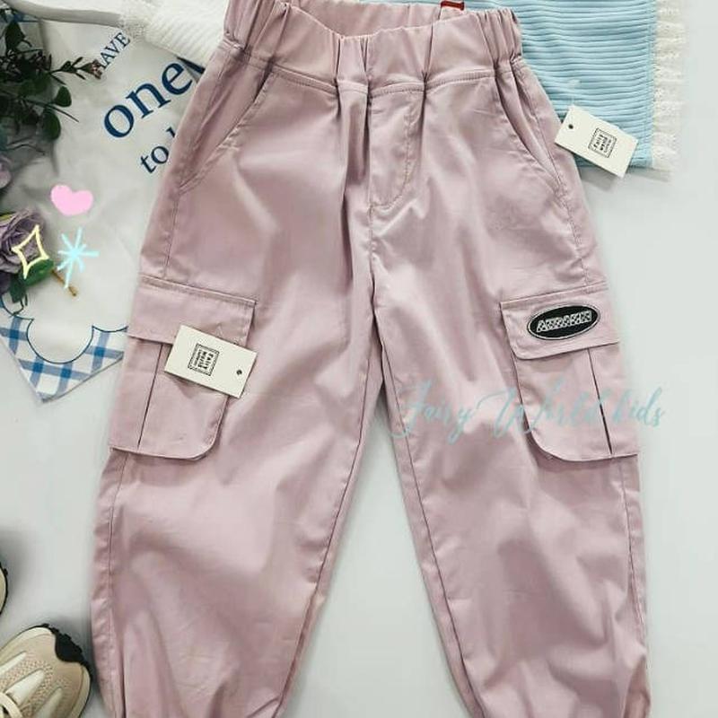 粉色口袋褲