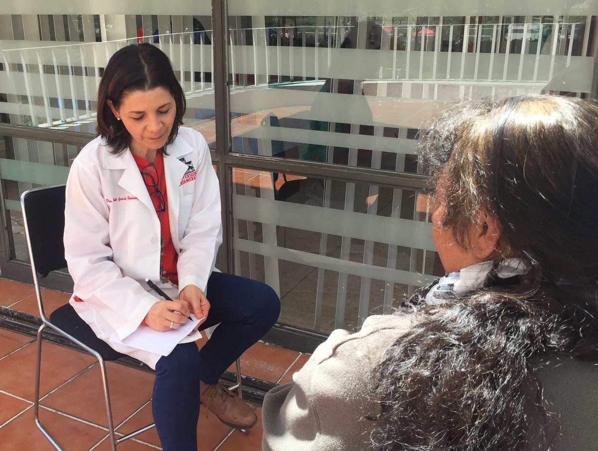 Our methodology combines different therapeutic approaches to adapt to your unique needs, promoting a safe space for personal exploration. Integrative Psychotherapy What we offer I give integrative psychotherapy with a gender approach to improve your relationships, gain well-being, and achieve personal growth.