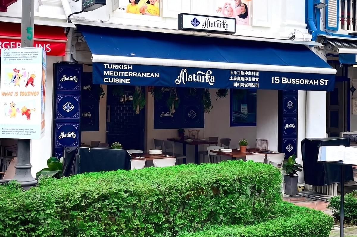 Exterior of Alaturka, a restaurant specializing in Turkish Mediterranean cuisine located at 15 Bussorah Street.
