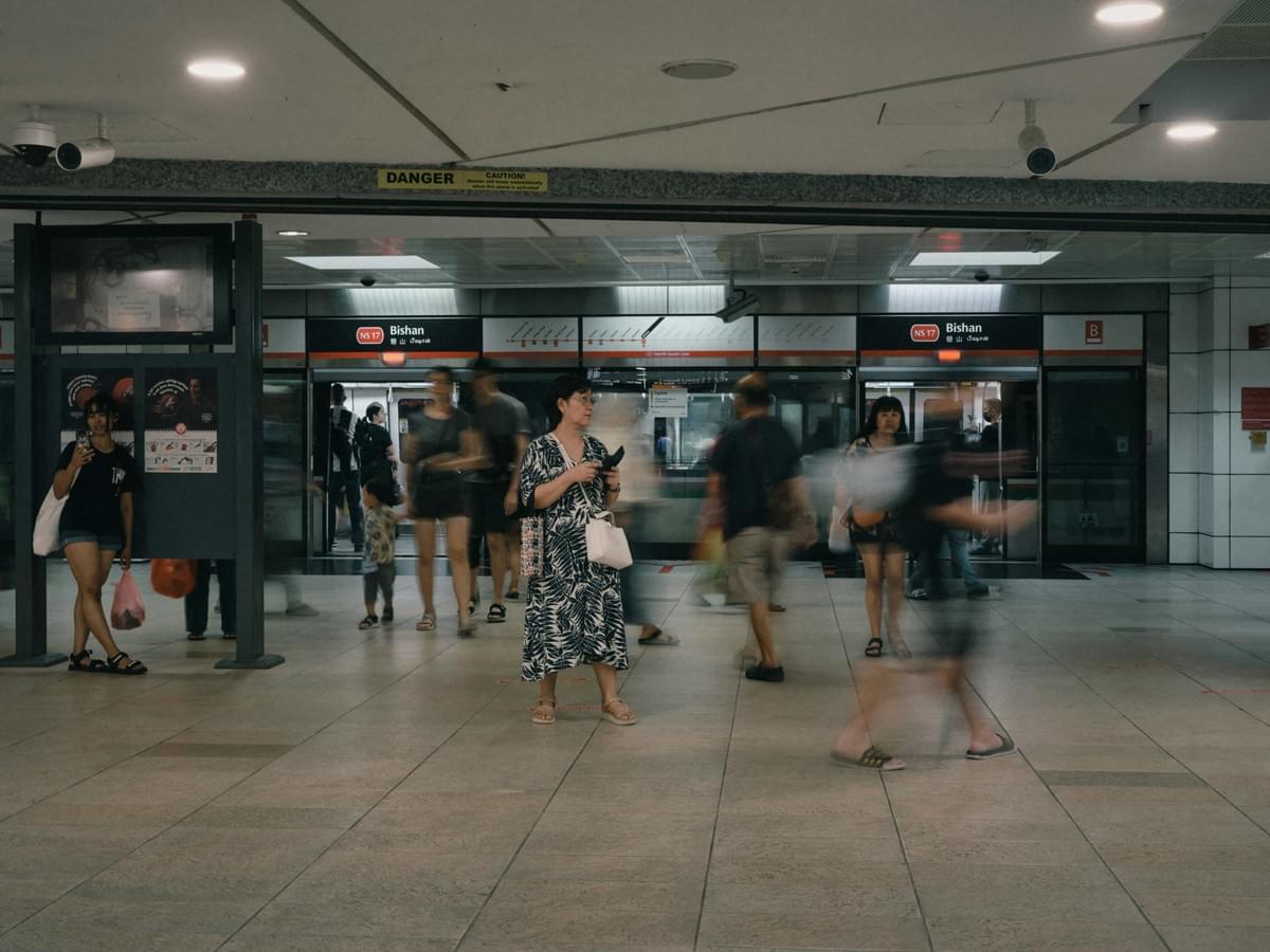 An image of Singapore MRT, a very efficient transport system in Singapore.