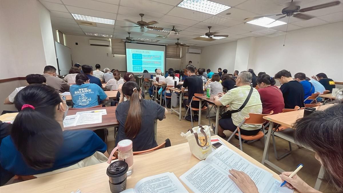 We encourage friendly communication and cooperation among members, sharing resources and knowledge together, to enhance the overall well-being of the community. community communication Our mission 🌿 【Happiness Green Action | Establishing Community Purpose】Happiness Green Action is committed to public welfare care × environmental action,through resource sharing, blood and material donation, helping the disadvantaged, holiday care and other good deeds,combining energy saving and carbon reduction in daily life, green travel, and small actions friendly to the earth, to promote a better and warmer society together.This group upholds:Public Welfare Mutual AssistanceEnvironmental SustainabilityPositive ImpactFriendly CommunicationAnd calls on all members to jointly maintain a clean information environment,please do not post fraudulent or false content.May every action we take become a point of light in the world.