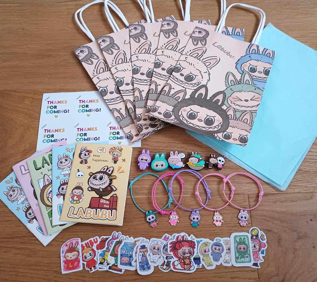 Totally Labubu Party Bags - set of 5