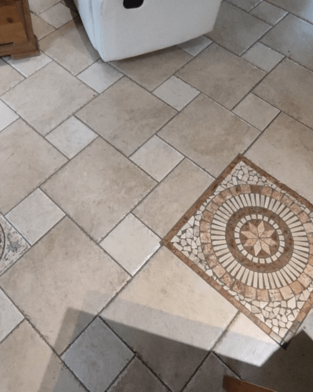 We also take care of your roofing and outdoor development work, guaranteeing not only an aesthetic finish but also durable protection against the elements. Roof and Exterior Our Mission I would like a simple masonry site for clients, nice to see and very manageable for all types of people, young and old, separated into 5 pages. 1st the welcome where there are all the main activities of the mason which are major works, drywall, tiling, roofing, interior, exterior, new and renovation. In page 2 there is who is Mr. Mathurin where we explain on this page who Mr. Mathurin is, his background, his diplomas, he has 35 years of experience in construction as self-employed since March 9, 2012. In the 3rd page my achievements with images of what he is capable of doing or below it is written what he has done and I would like this page to be horizontal. On the 4th page our rates by providing a range and explaining that the price remains vague depending on the materials and expectations but we can put an estimate based on the field it is in. And the 5th page contact me, there is a number, email, map that locates him in France in 17 in Cozes in Charente Maritime.