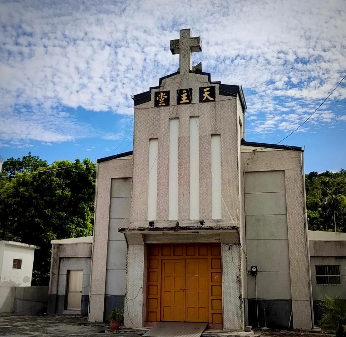 Participate in various cultural activities, deeply experience the characteristics and customs of Ruishui. cultural experience activity The services we provide Introduction to the local real estate, cultural landscape, travel itinerary, food shops, and other information in Ruifeng.