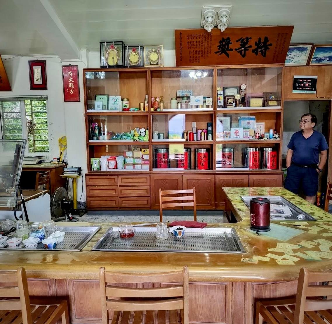 Participate in various cultural activities, deeply experience the characteristics and customs of Ruishui. cultural experience activity The services we provide Introduction to the local real estate, cultural landscape, travel itinerary, food shops, and other information in Ruifeng.