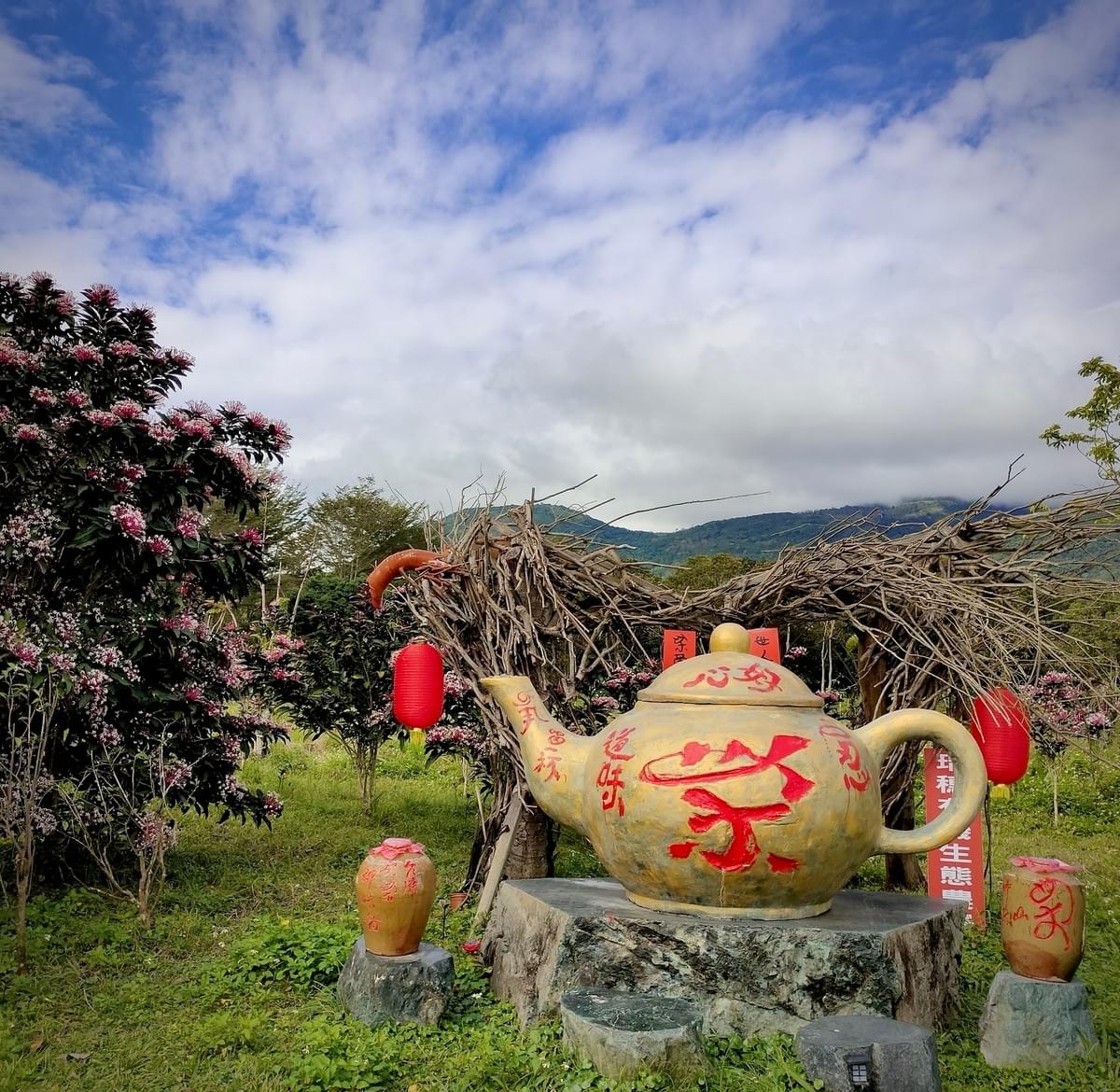 Participate in various cultural activities, deeply experience the characteristics and customs of Ruishui. cultural experience activity The services we provide Introduction to the local real estate, cultural landscape, travel itinerary, food shops, and other information in Ruifeng.