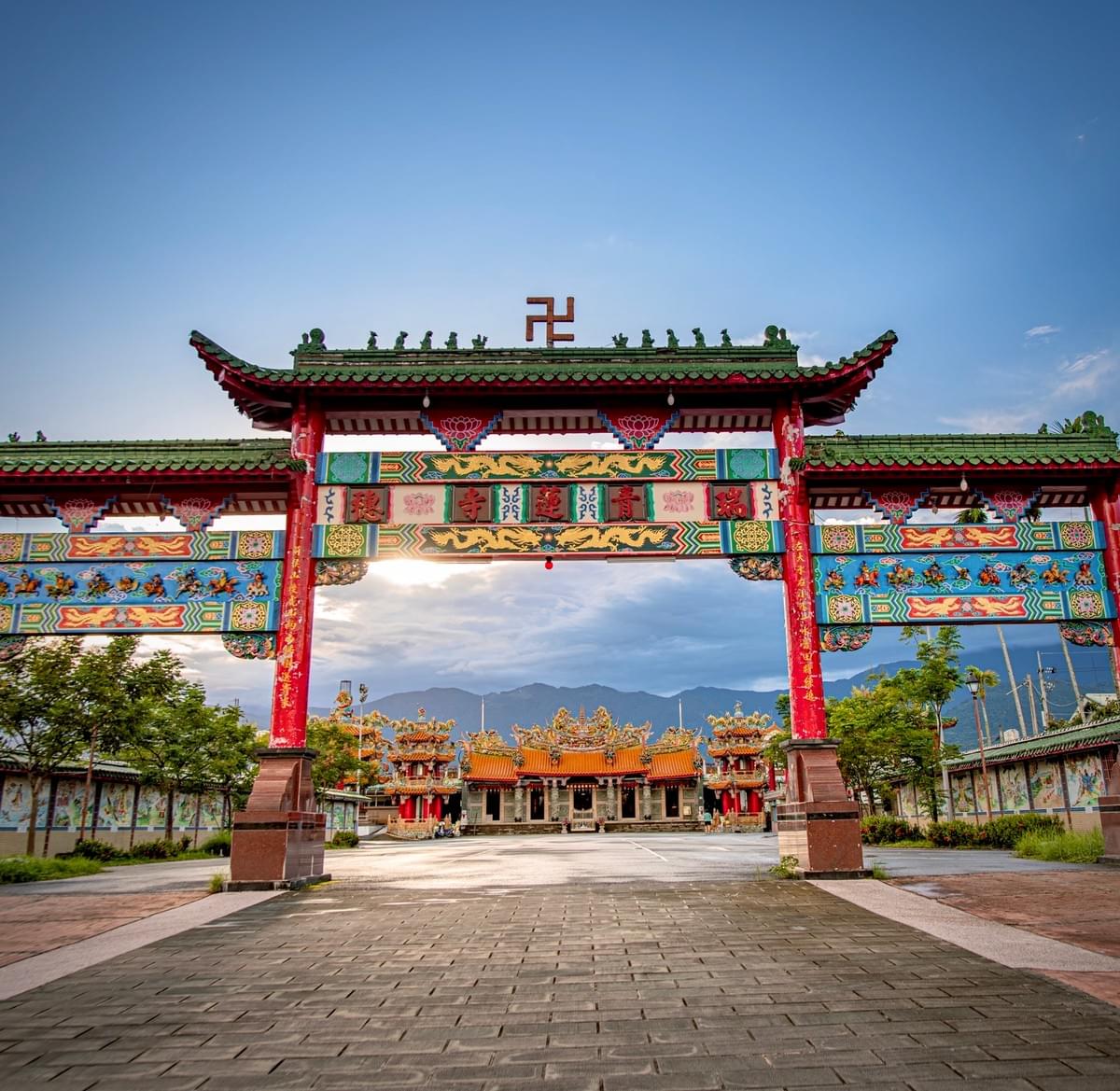 We design a personalized travel itinerary for you, allowing you to gain an in-depth understanding of the nature and culture of Ruins. travel itinerary planning The services we provide Introduction to Mizuho's local real estate, cultural landscape, travel itinerary, food shops and other information