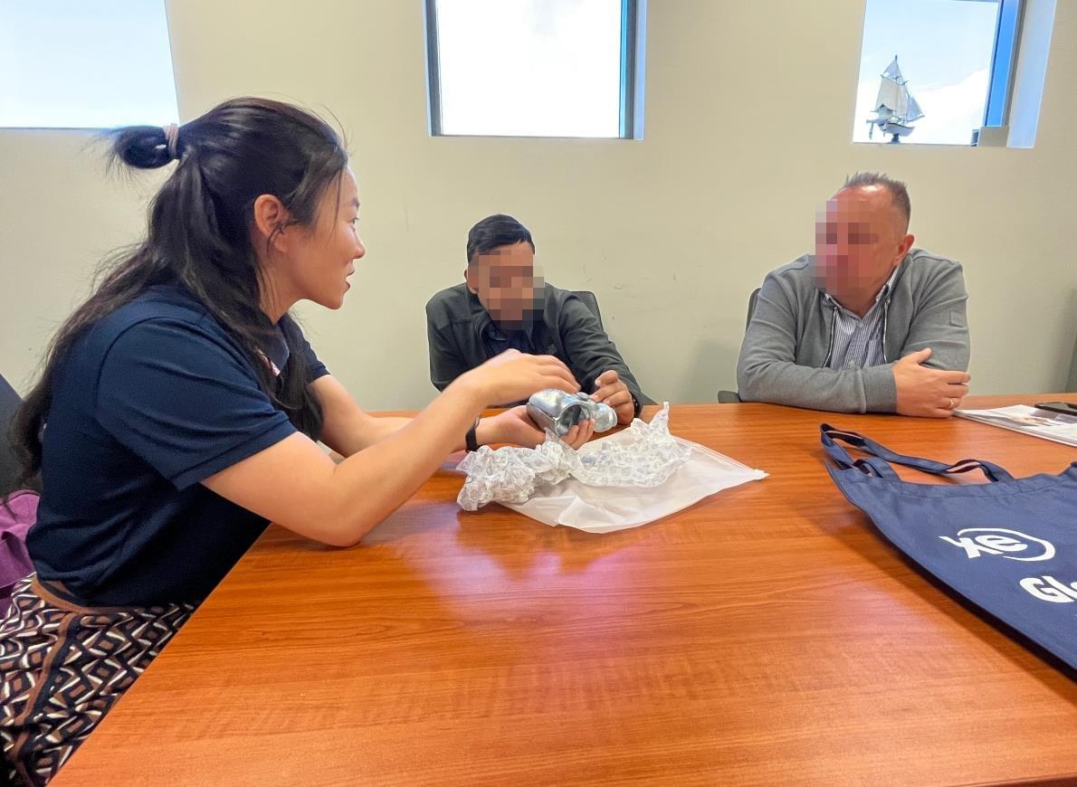 Visiting the woven screen client in Australia Visiting the woven screen client in Australia