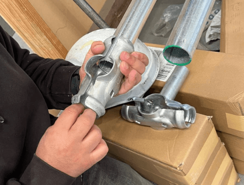 Chain mesh cross fitting