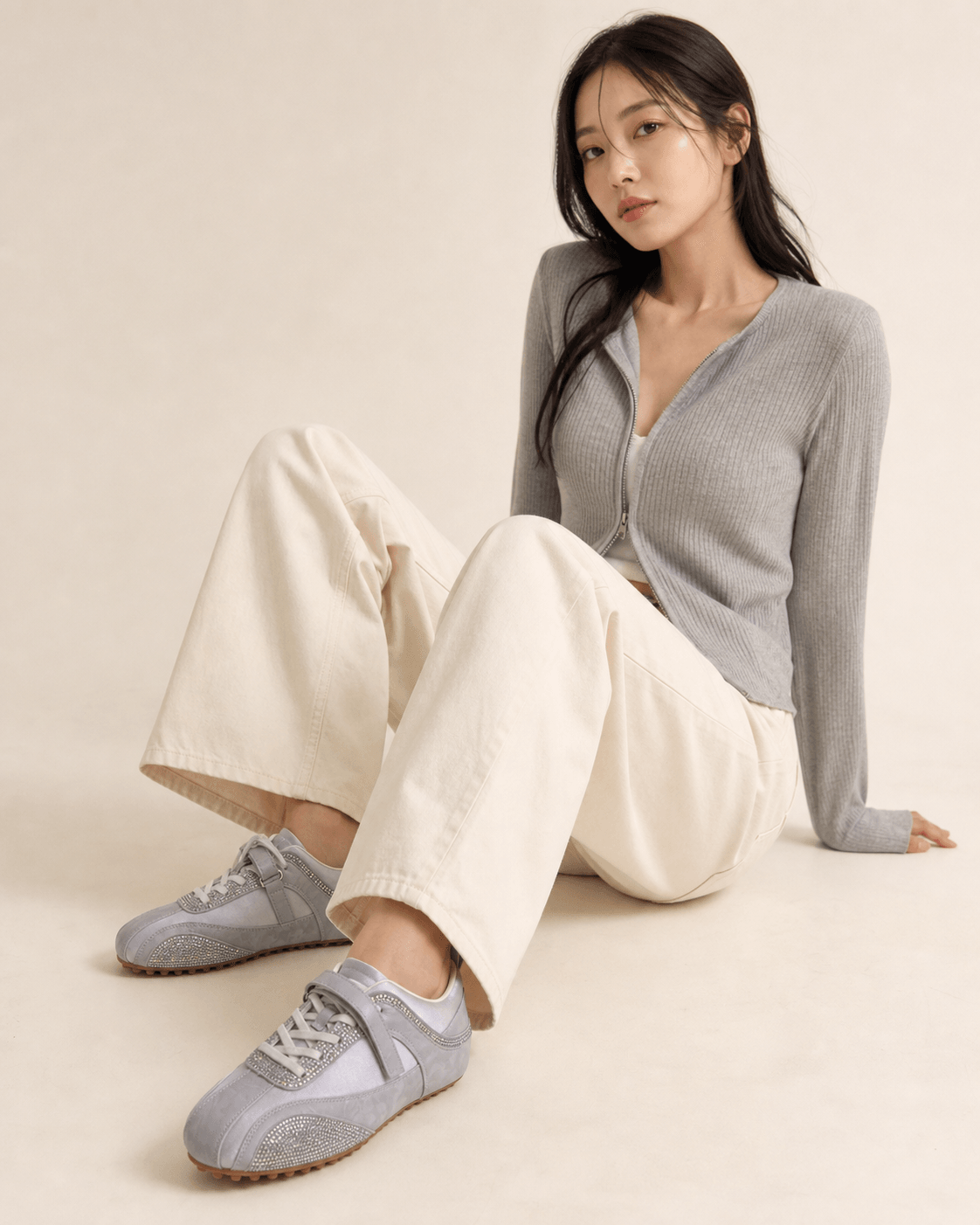 Hush Puppies 灰銀拼接復古休閒鞋