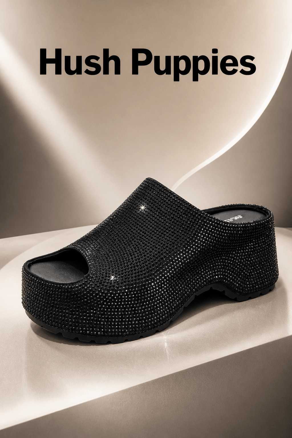 Hush Puppies 女款黑色水鑽厚底拖鞋
