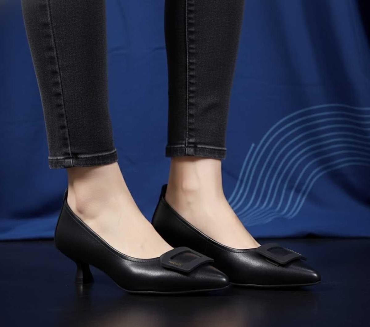 Miofeel 氣質尖頭細跟鞋