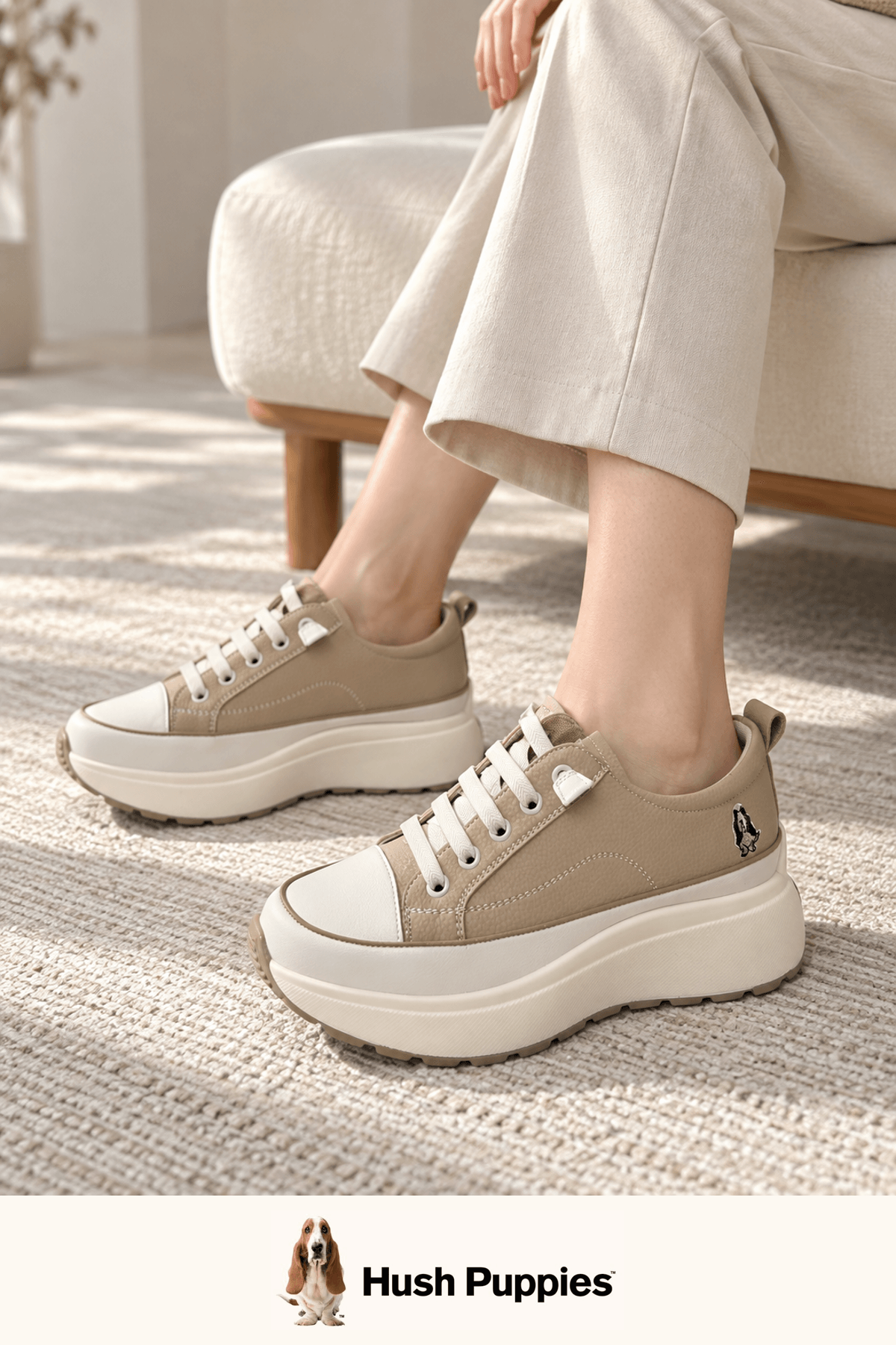 Hush Puppies 卡其色厚底繫帶休閒鞋