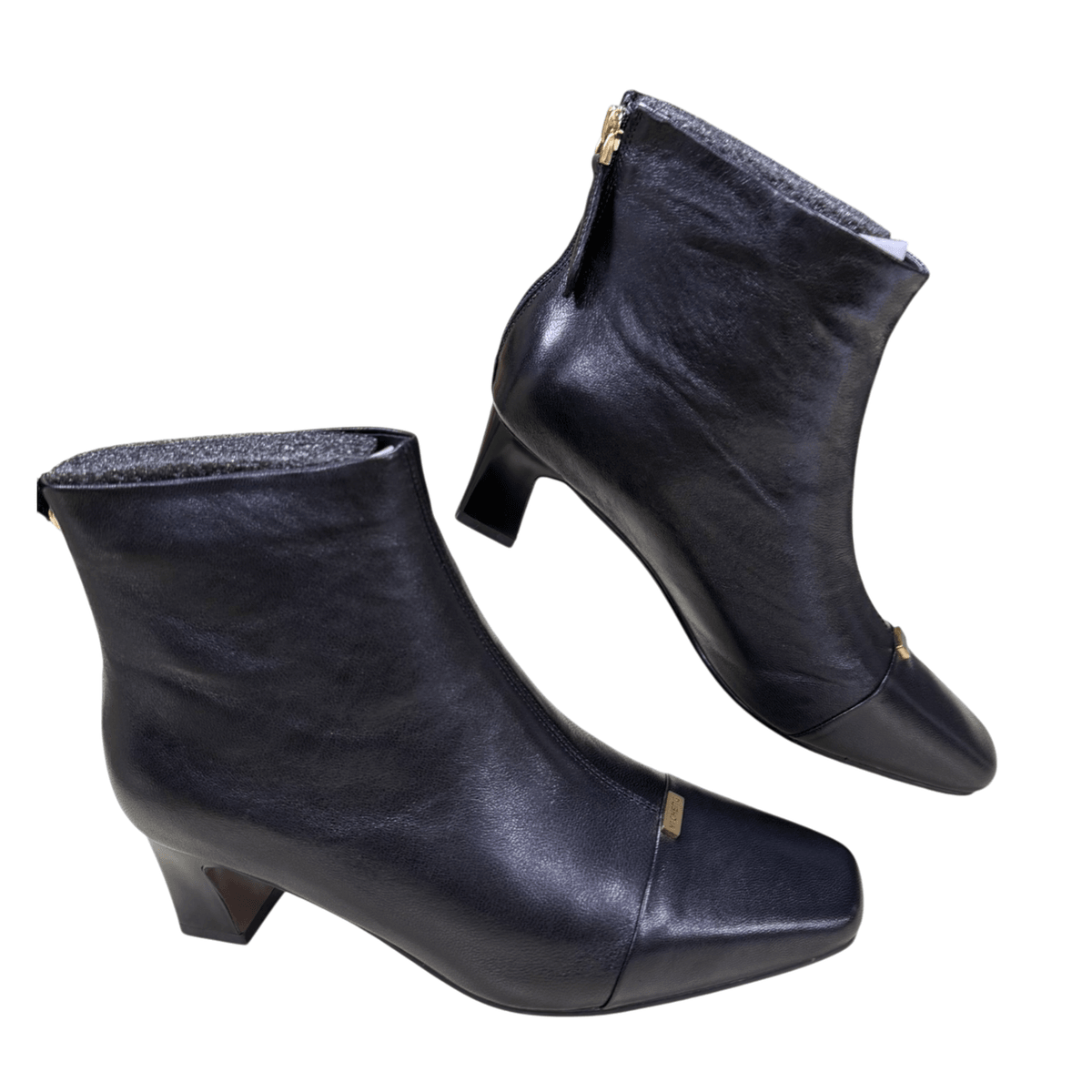 Hush Puppies 時尚質感短靴