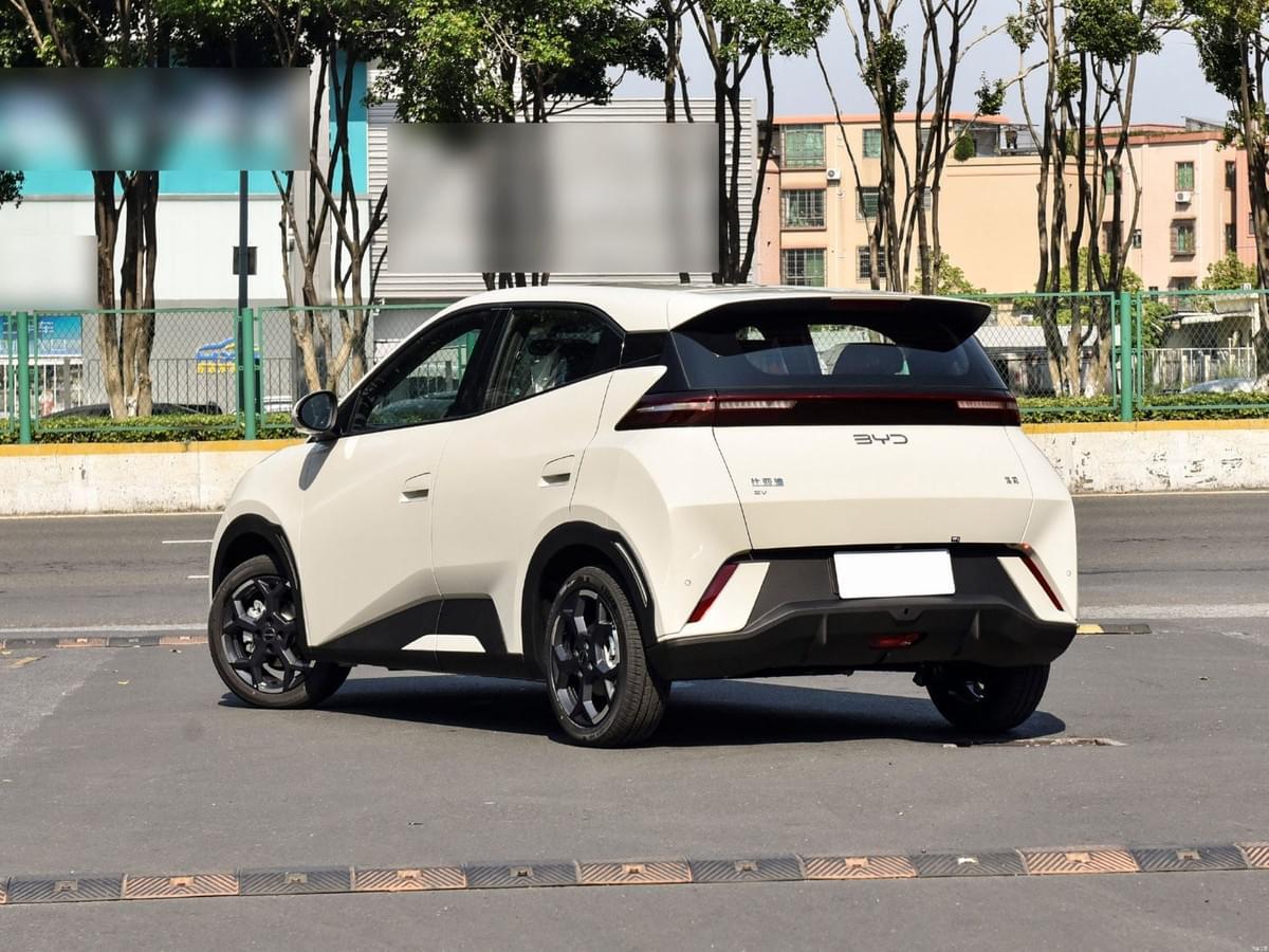 In Stock 2025 New Energy Vehicles Small Electric Cars Used Byd Seagull Smart Driving Edition 405km M