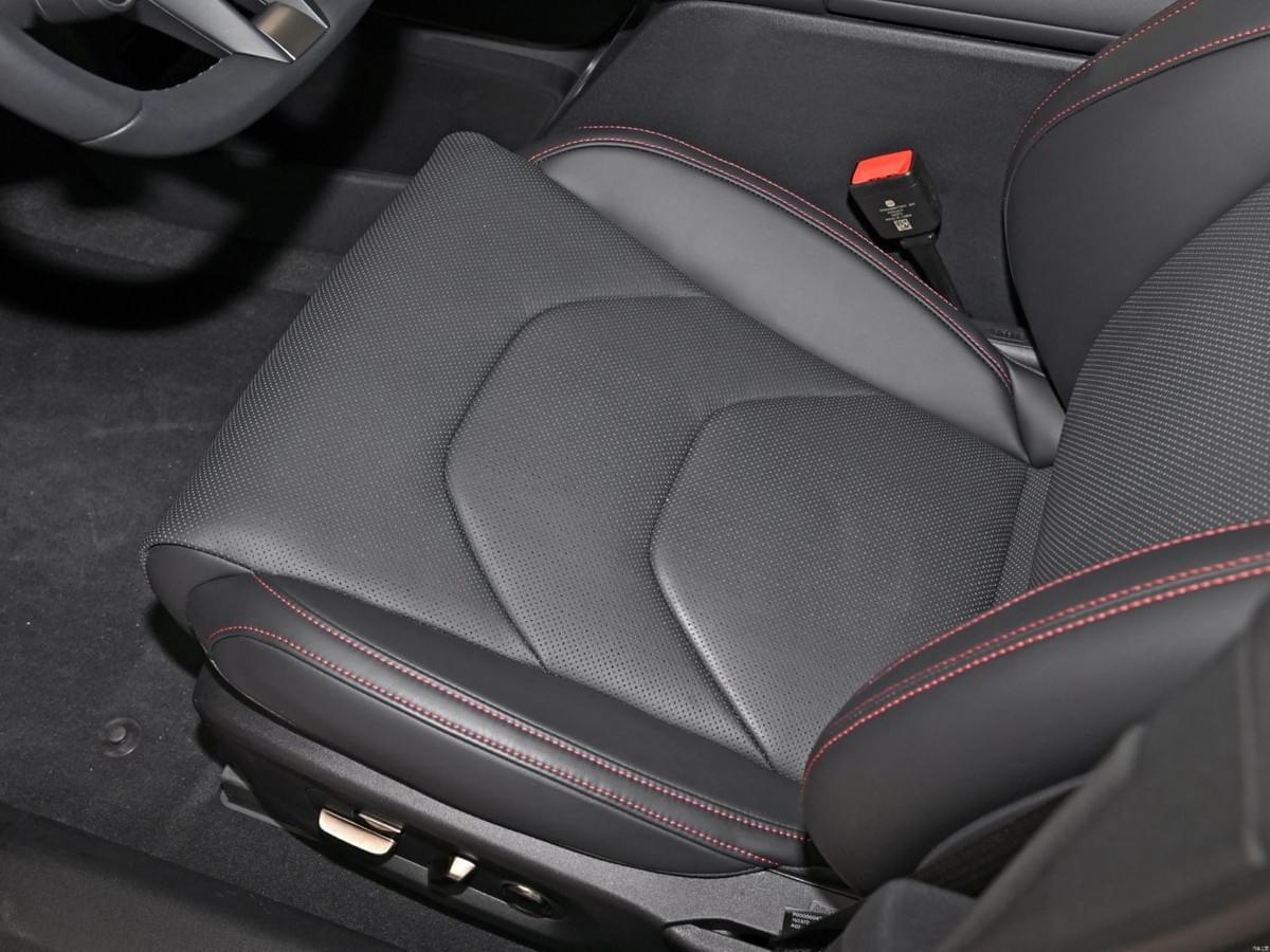 Wholesale New Energy Vehicle Su 7 800km Max Long Range 4WD Sedan Luxury Automobile Electro Car Made 